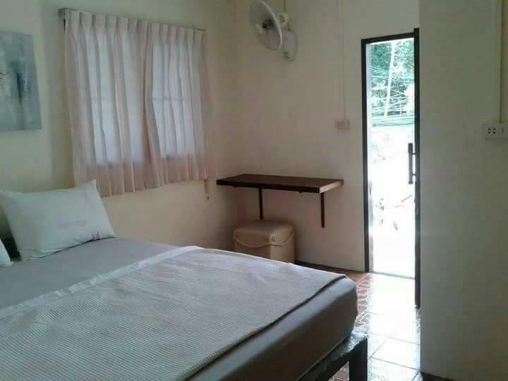 Js Guesthouse Ko Tao Esterno foto