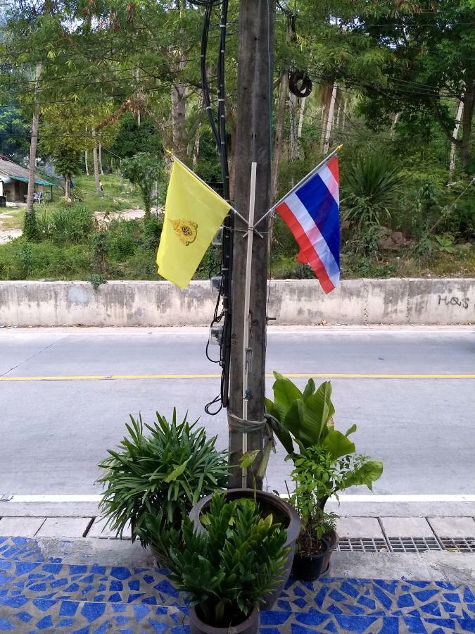 Js Guesthouse Ko Tao Esterno foto